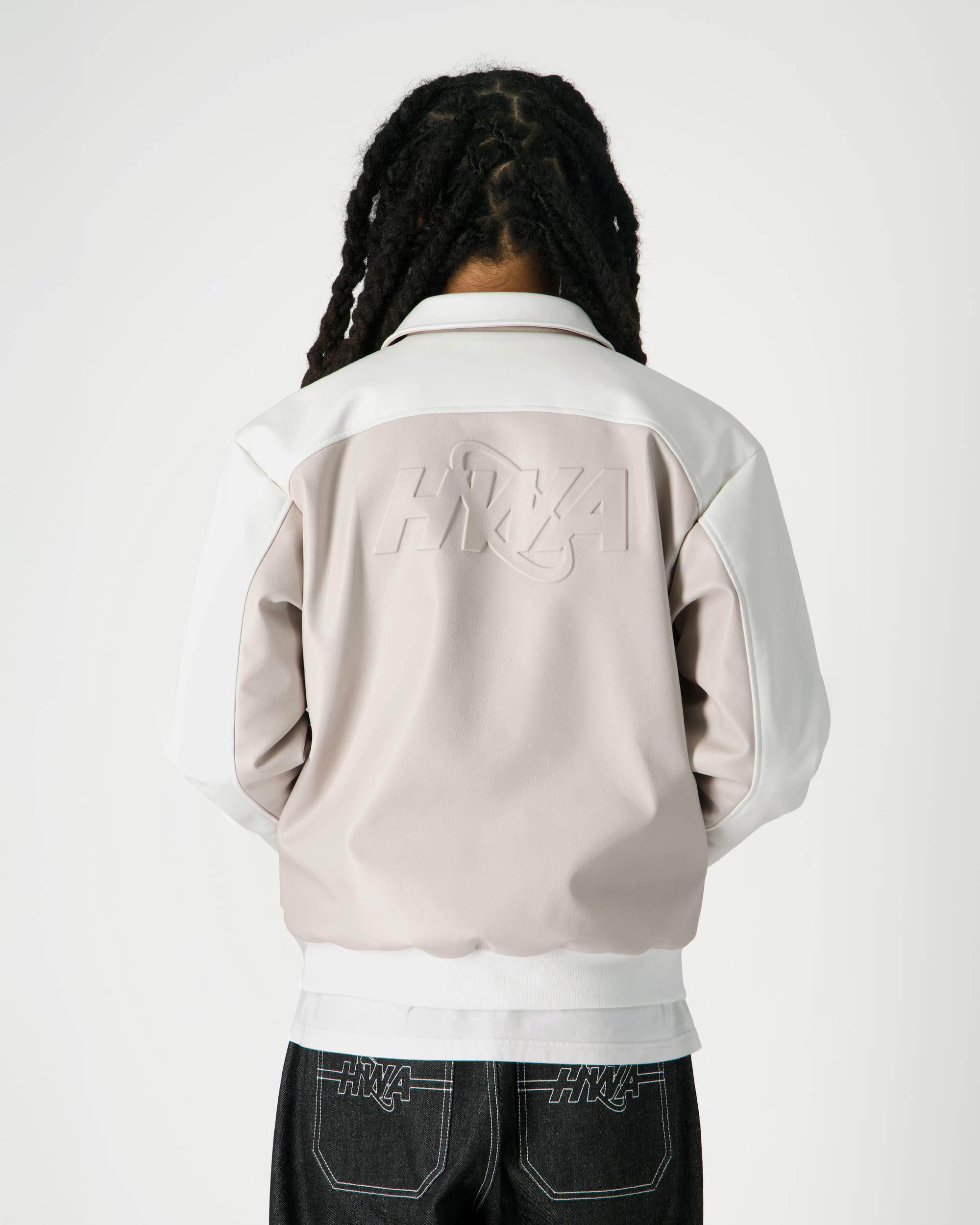 Three 60 Jacket - Cream