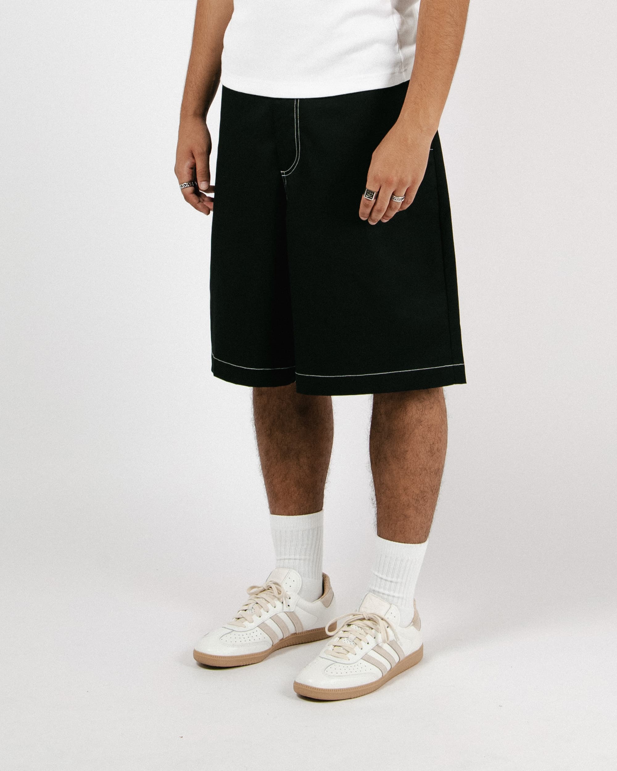 AMARU SHORTS - Black