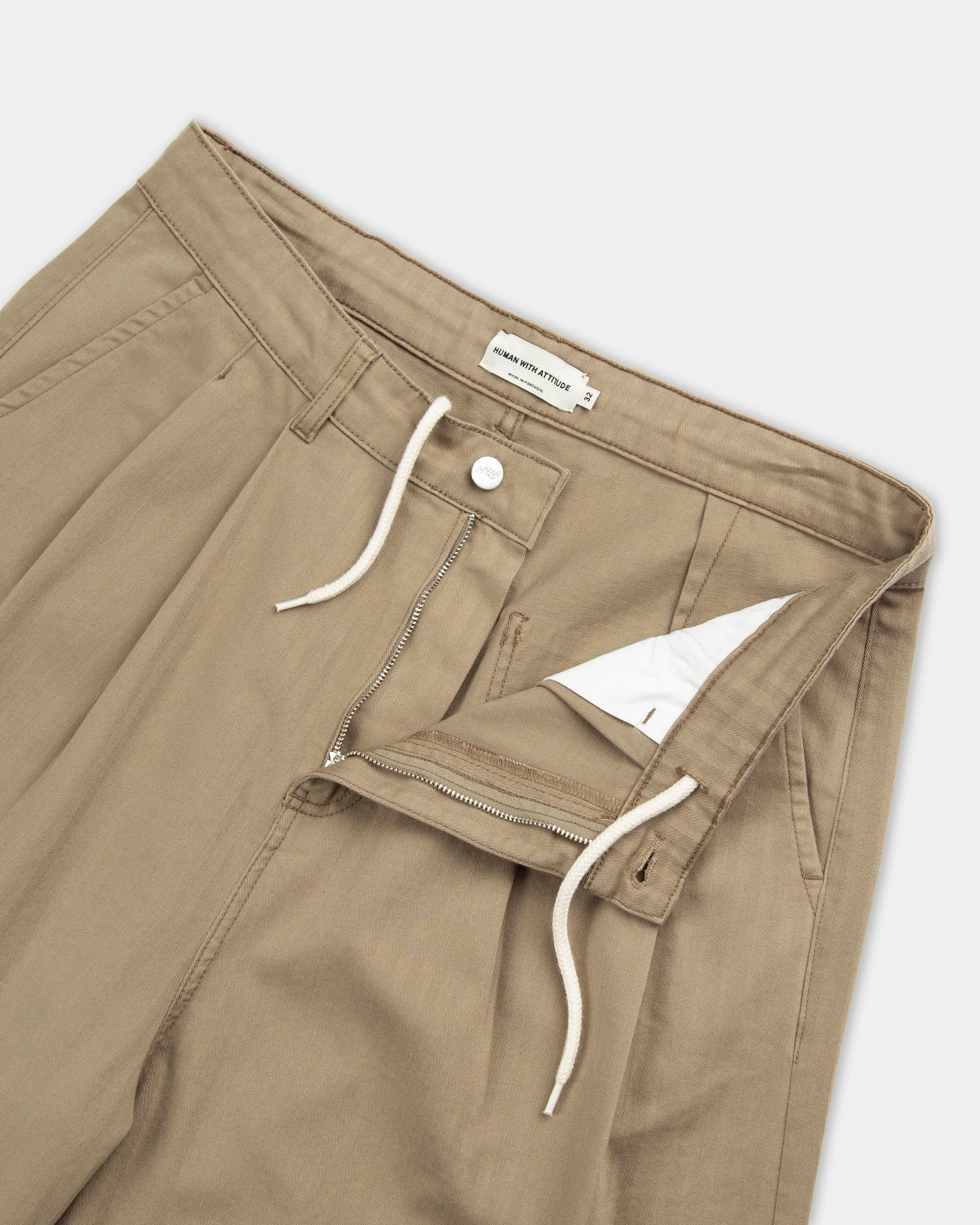 Pantalon Pleated Onigiri Herringbone