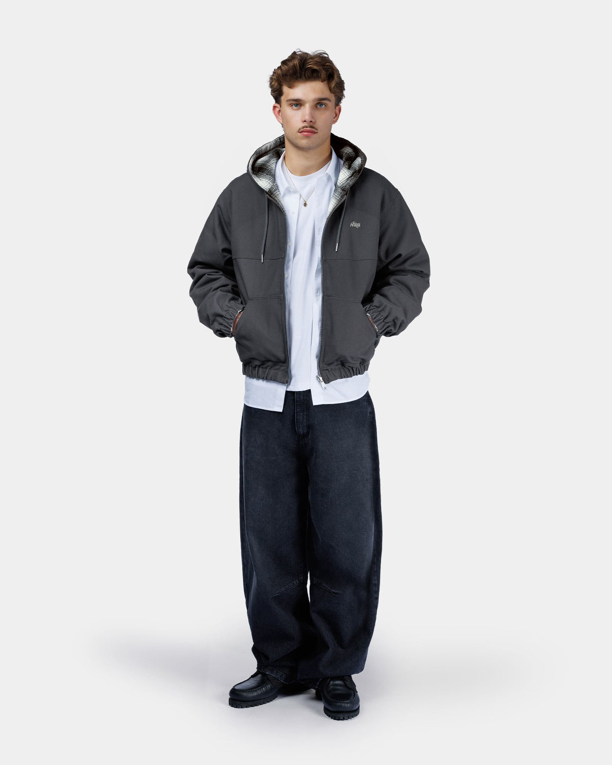 Wendbare Arbeitsjacke mit Kapuze – Grau