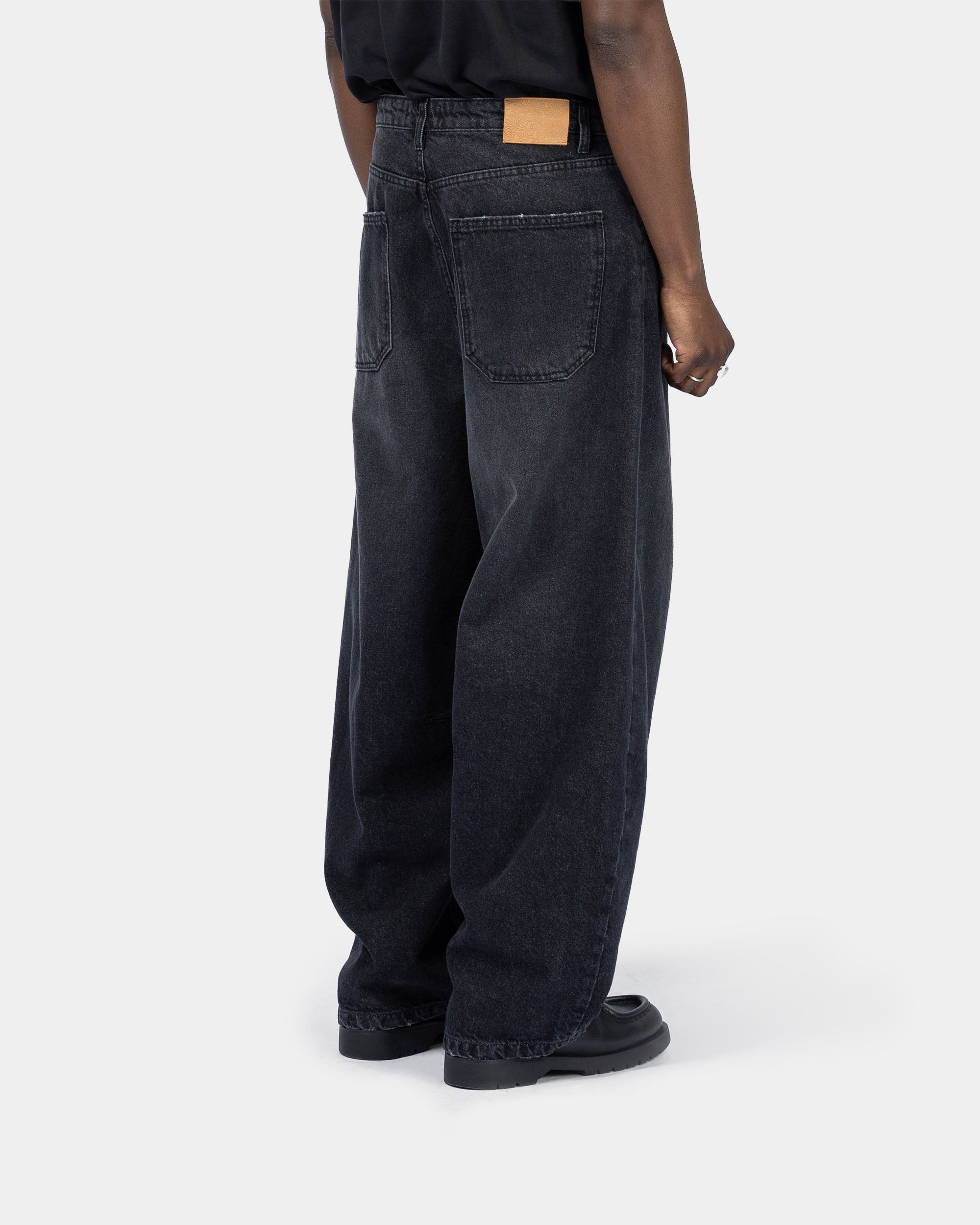 Jean Balloon Saiko - Faded Black