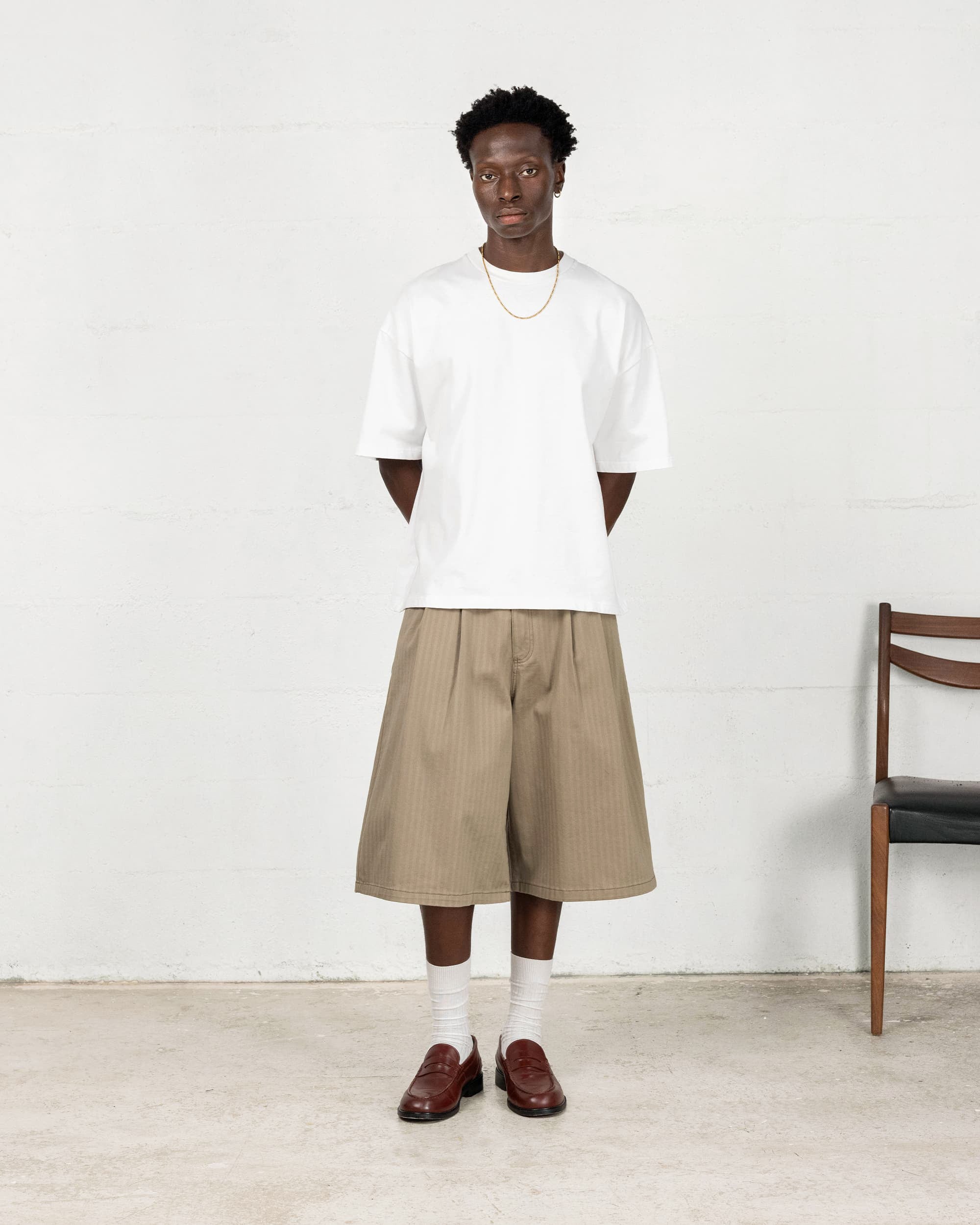 Short Pleated Onigiri - Herringbone
